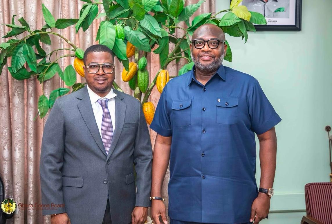 La Embajada de Colombia en Ghana promueve la cooperación técnica en materia de cacao y café