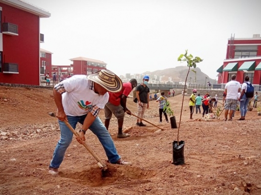 Presentación de Colombia en la celebración del Día Mundial de la Diversidad cultural y el Día Mundial del Medio Ambiente en Cabo Verde