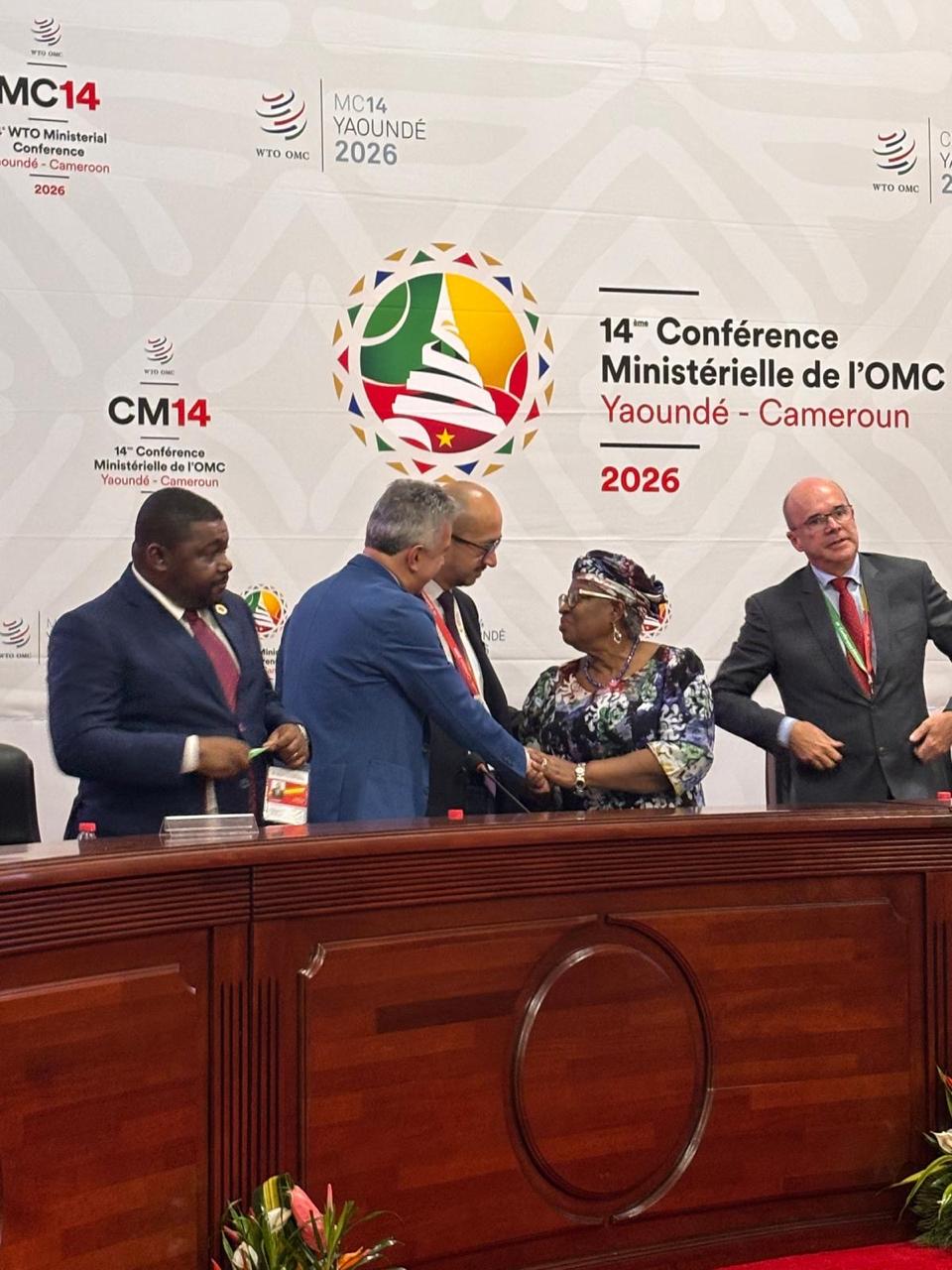La Embajada de Colombia en Ghana, concurrente para Camerún, participó y acompañó a la delegación colombiana en la a 14ª Conferencia Ministerial de la OMC