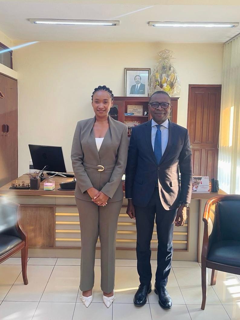 Visita de cortesía al Director de las Américas del Ministerio de Relaciones Exteriores de Camerún