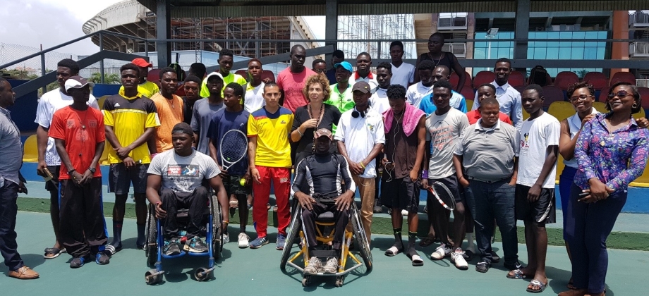 Embajada en Ghana lideró intercambio de experiencias con el deportista colombiano, Jhon Freddy Moreno Vega